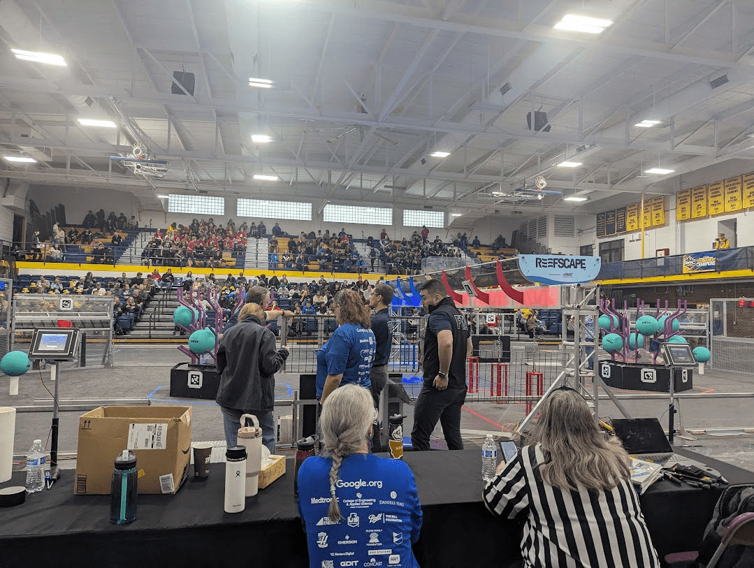 picture from behind the stands at KCMT
